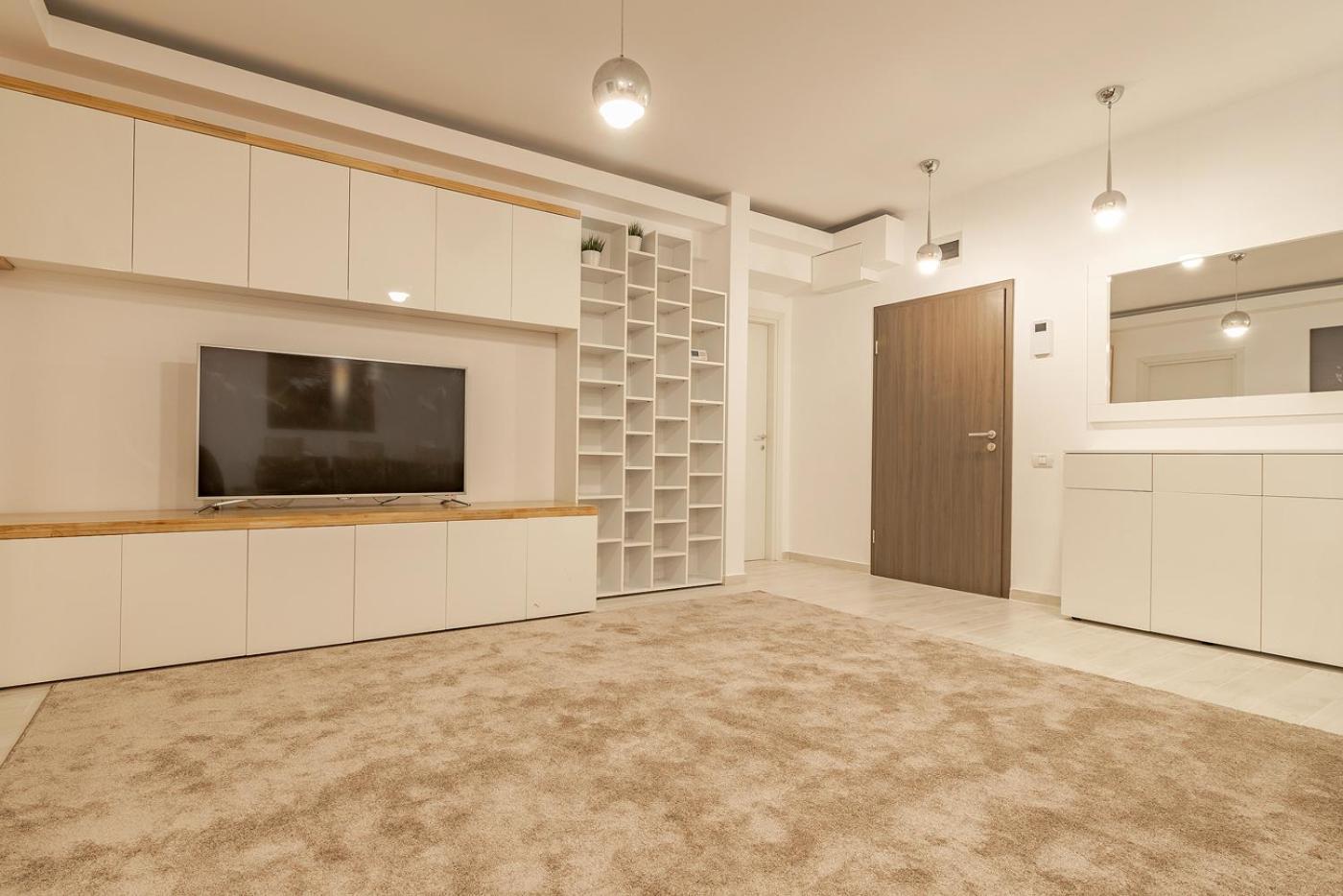 Apartamento Luxury Near To The Old Town With Free Parking By Mm Host