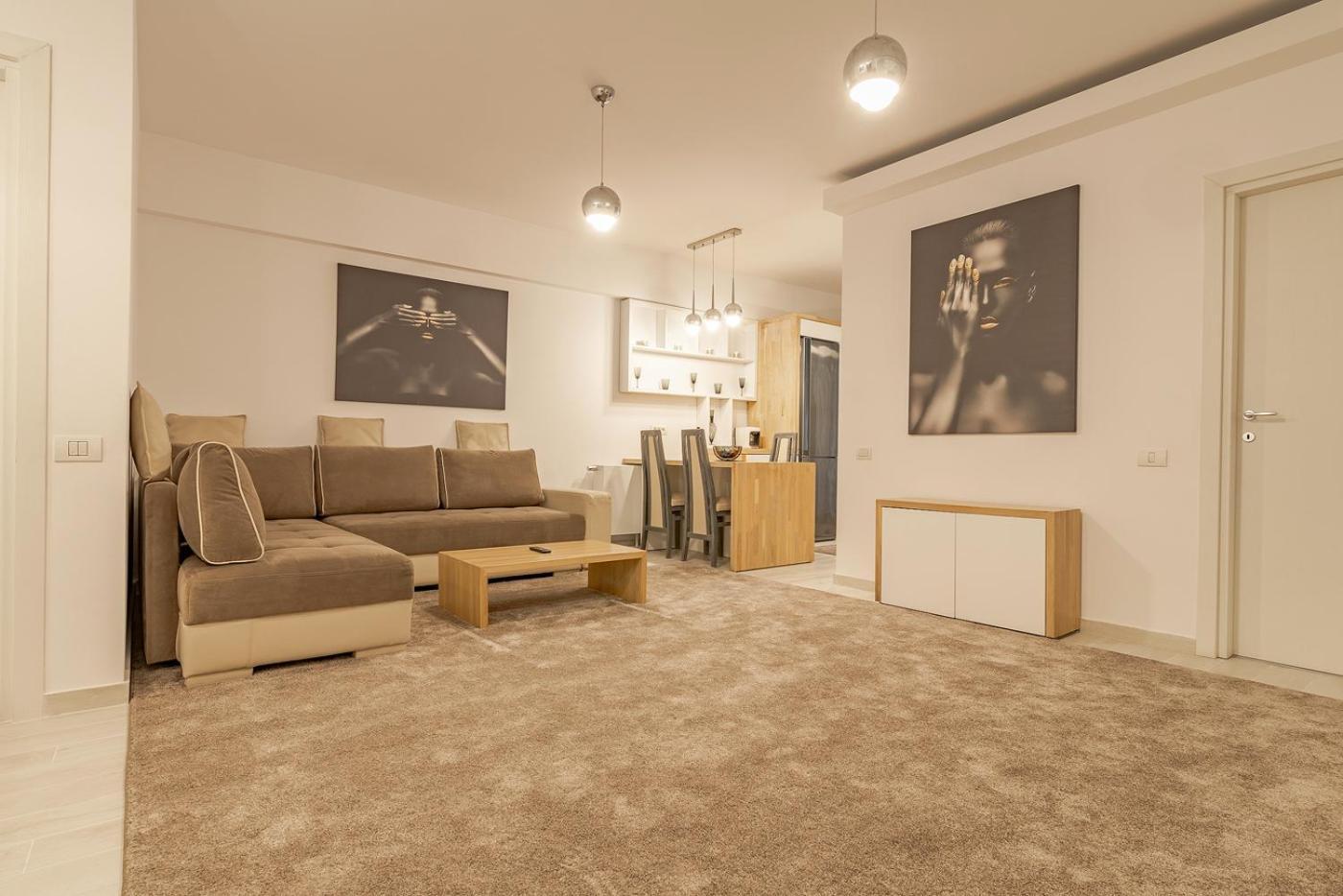 Luxury Near To The Old Town With Free Parking By Mm Host * Braşov