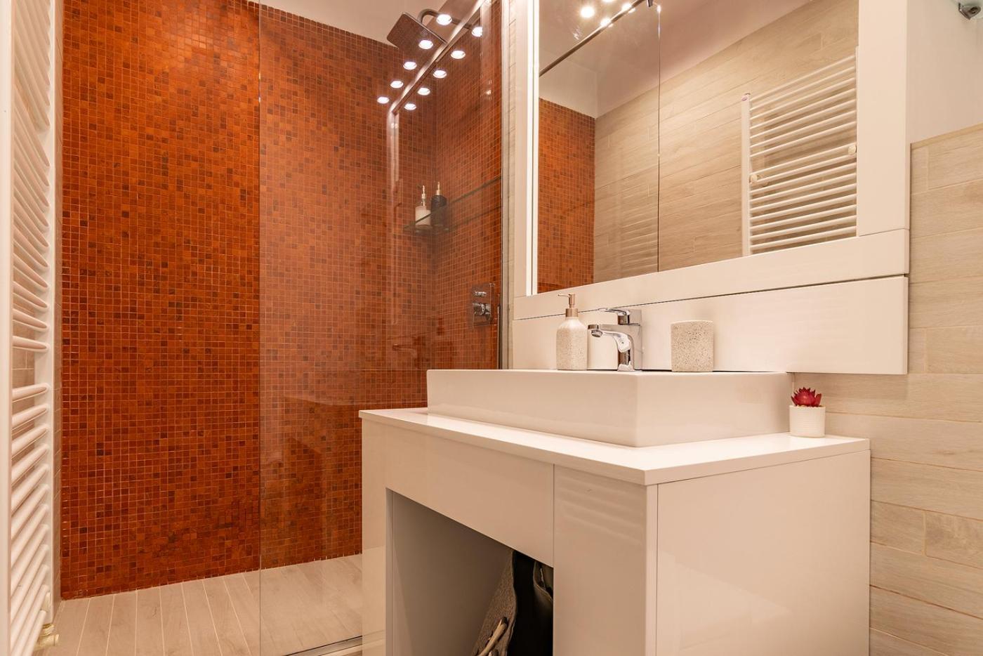 Luxury Near To The Old Town With Free Parking By Mm Host Braşov