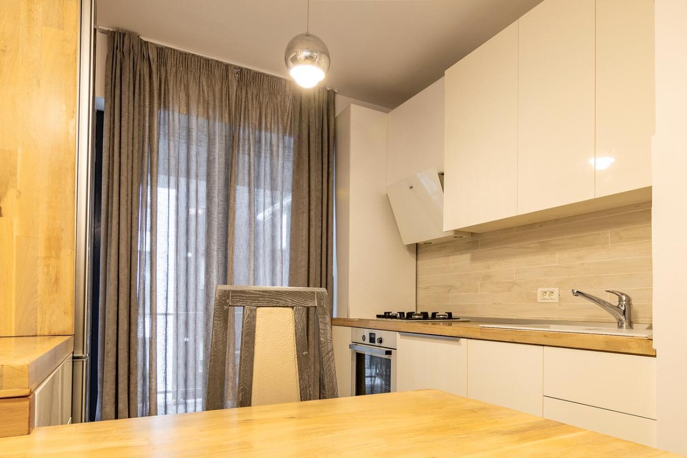 Luxury Near To The Old Town With Free Parking By Mm Host